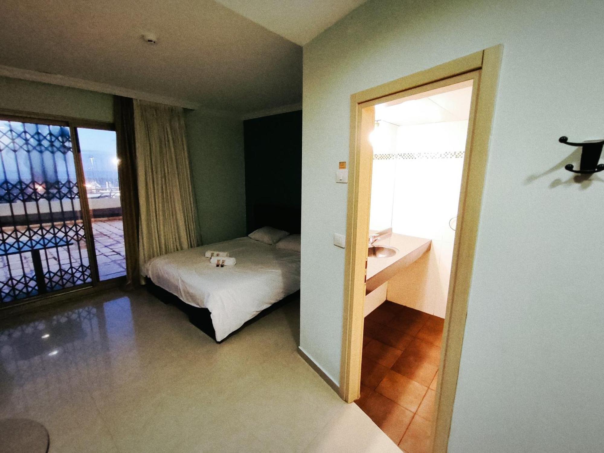 Marina Beach Hotel Tel-Aviv Kültér fotó