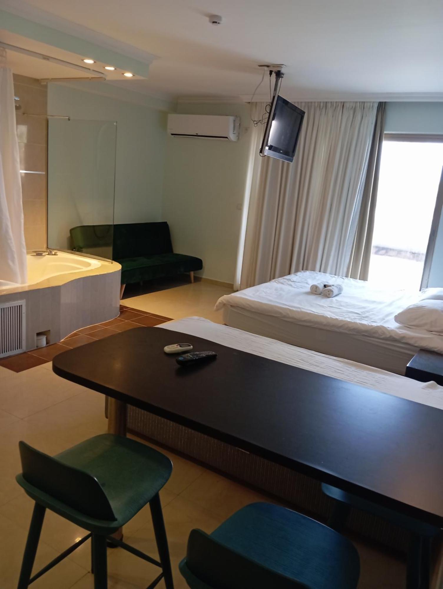 Marina Beach Hotel Tel-Aviv Kültér fotó